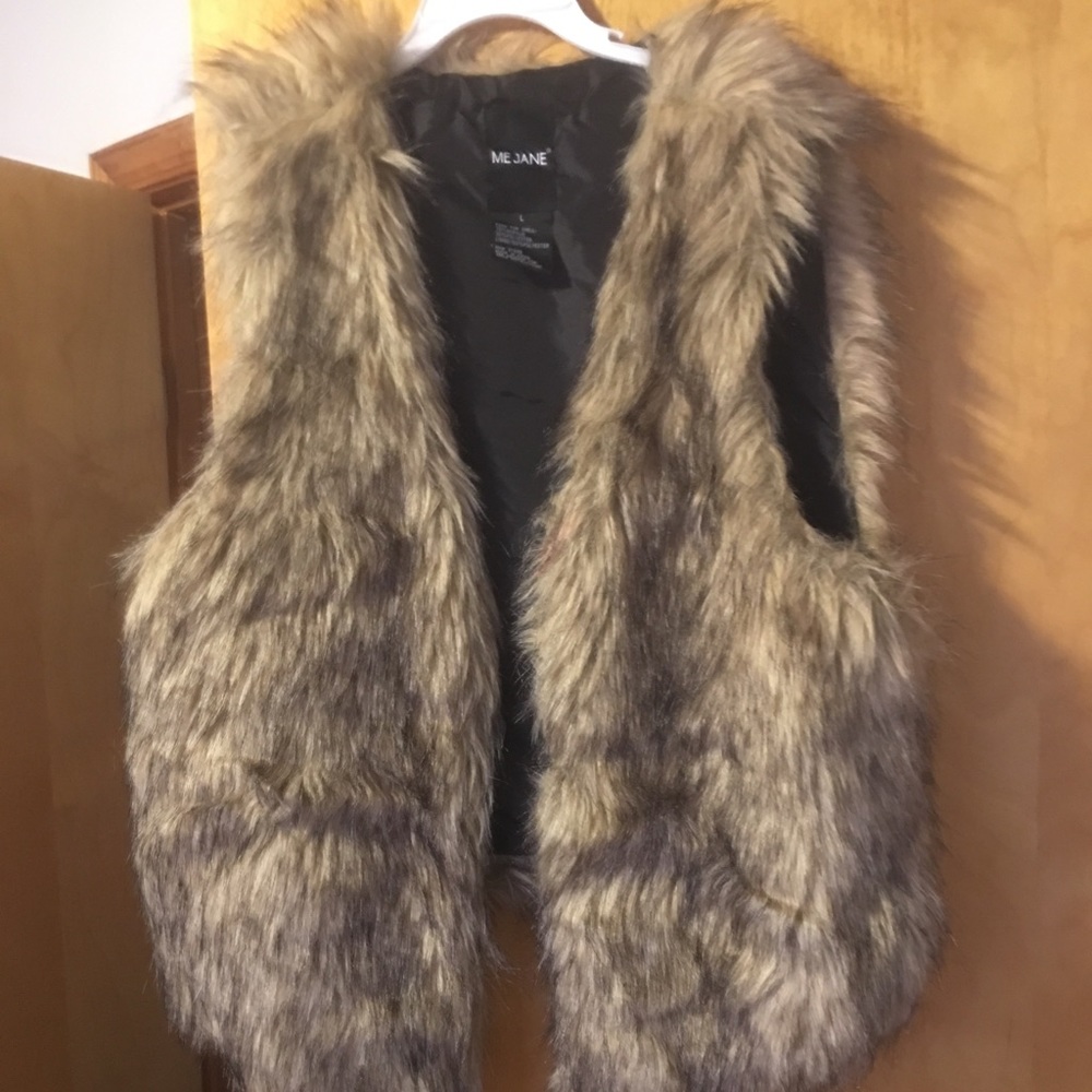 Faux fur vest
